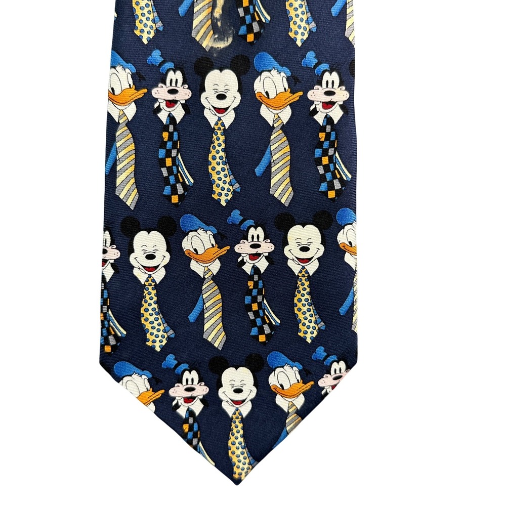 Vintage Walt Disney World Mickey Donald Goofy Silk Tie Navy Blue Character Print